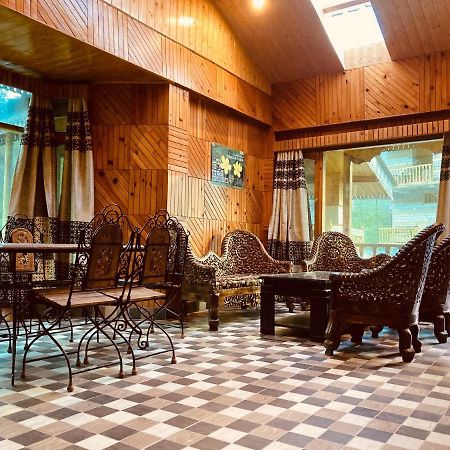 Woods Villa- A Luxury Mountains View Cottages 马拉里 外观 照片