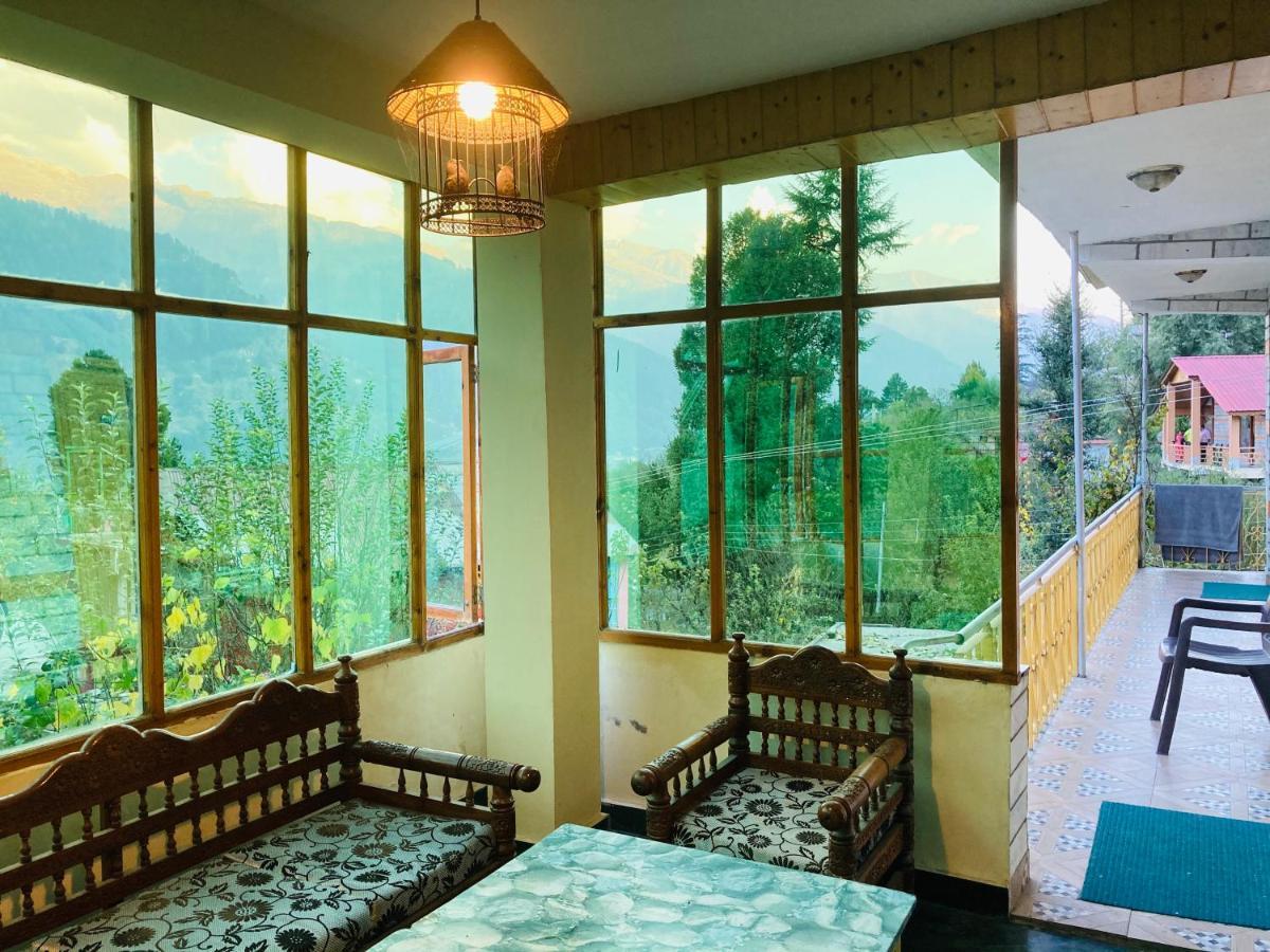 Woods Villa- A Luxury Mountains View Cottages 马拉里 外观 照片