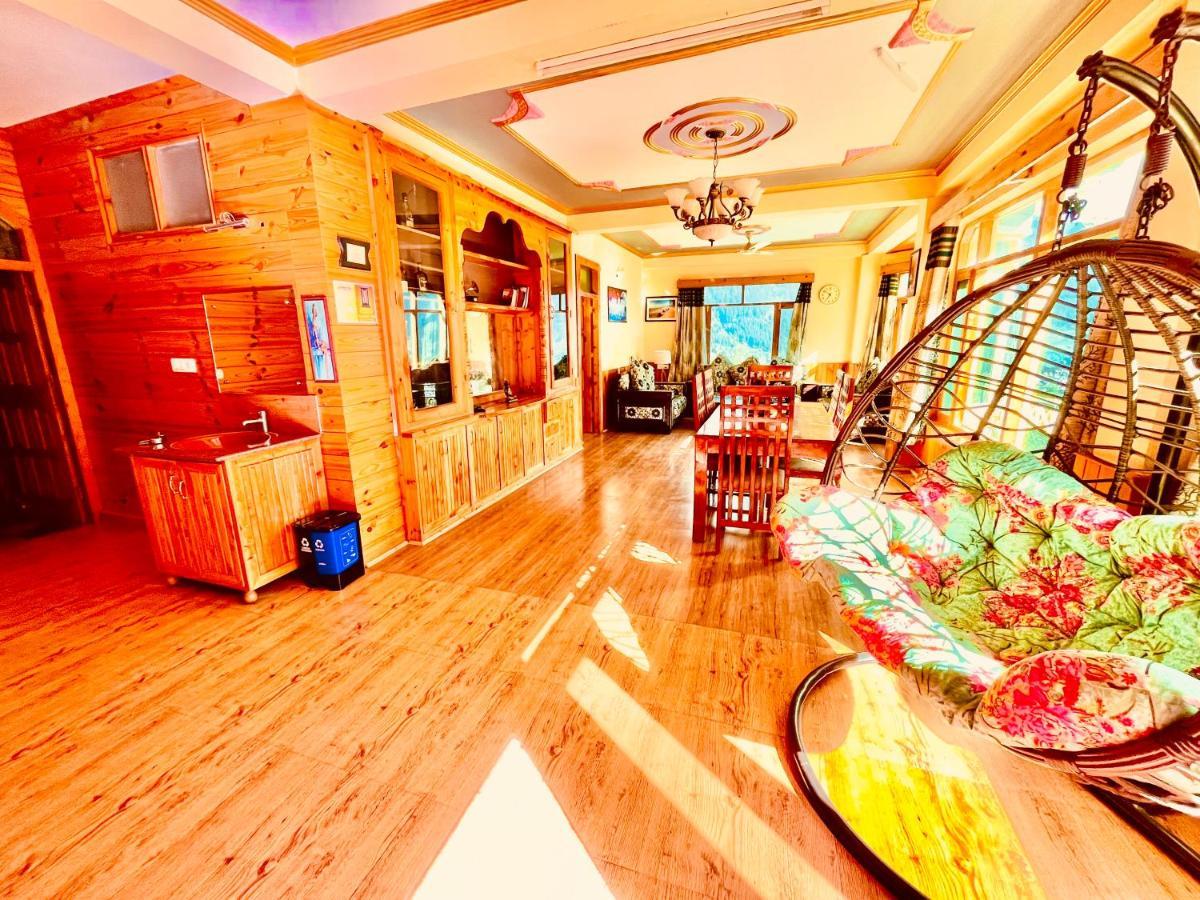 Woods Villa- A Luxury Mountains View Cottages 马拉里 外观 照片