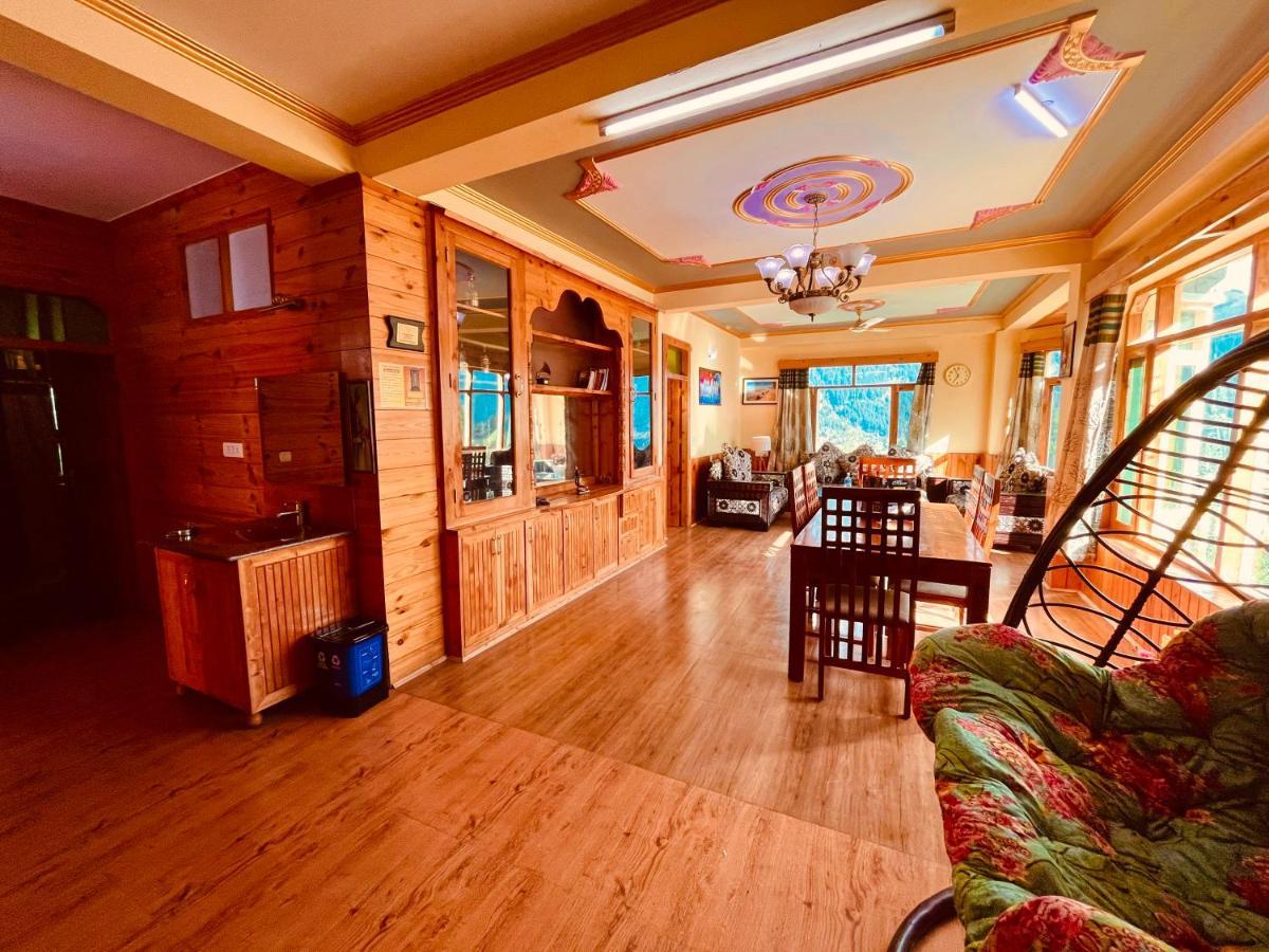 Woods Villa- A Luxury Mountains View Cottages 马拉里 外观 照片