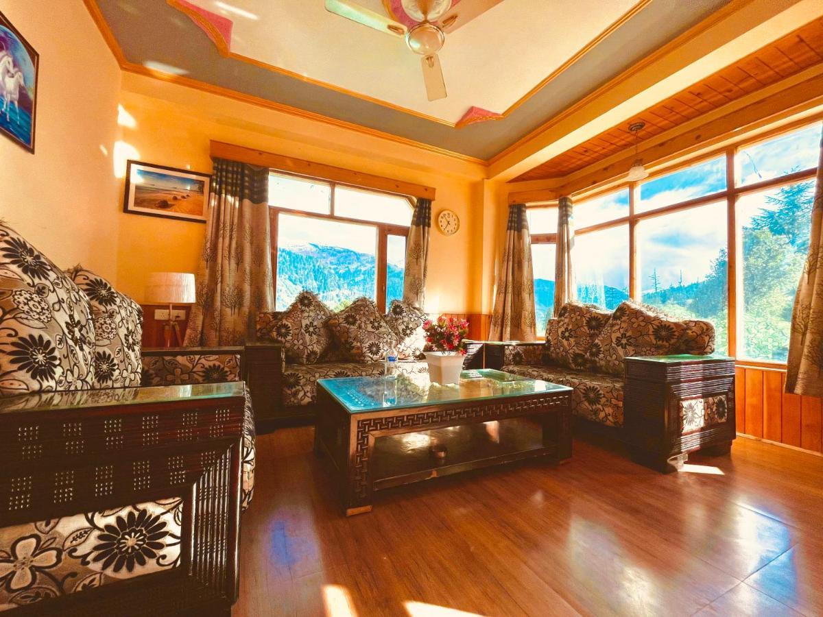 Woods Villa- A Luxury Mountains View Cottages 马拉里 外观 照片