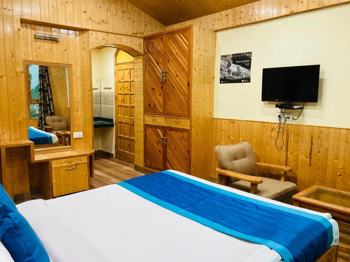 Woods Villa- A Luxury Mountains View Cottages 马拉里 外观 照片