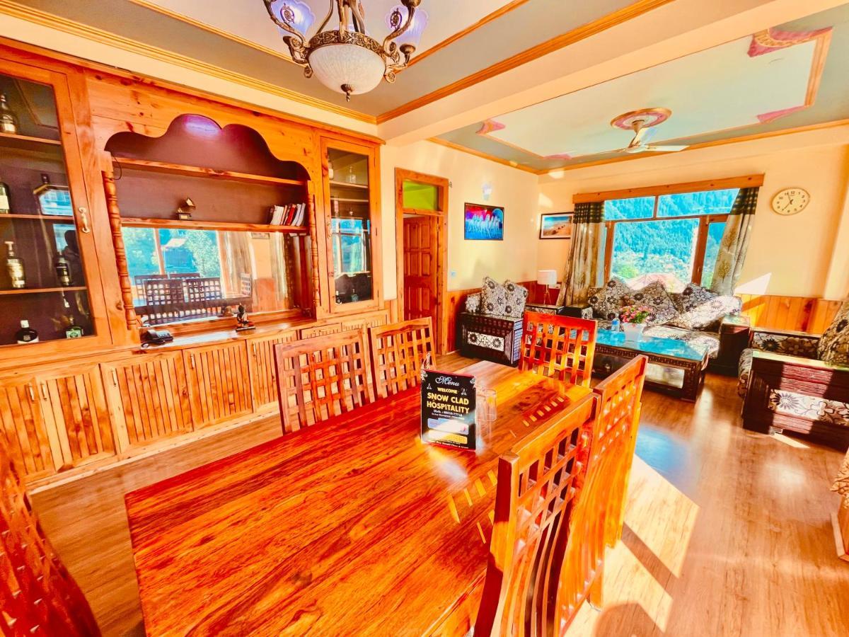 Woods Villa- A Luxury Mountains View Cottages 马拉里 外观 照片