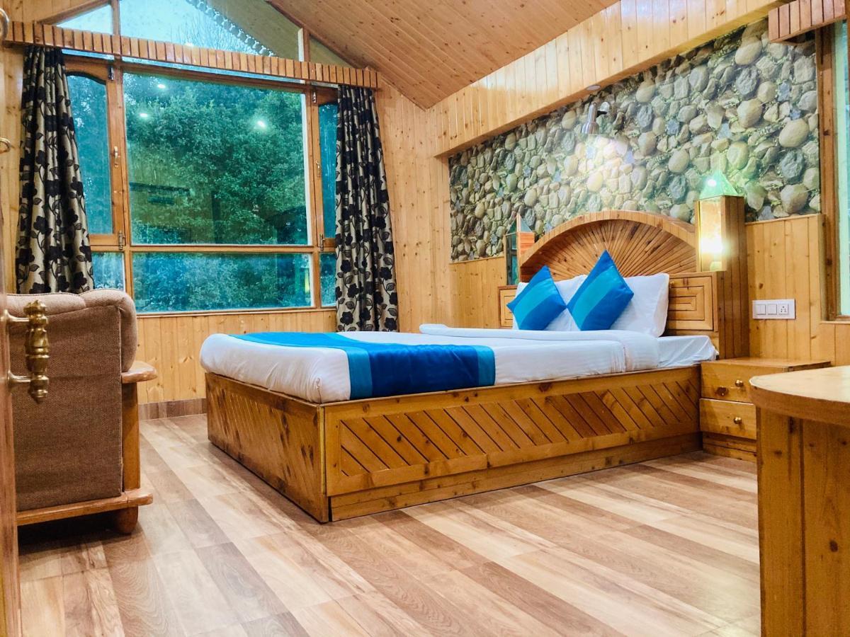 Woods Villa- A Luxury Mountains View Cottages 马拉里 外观 照片