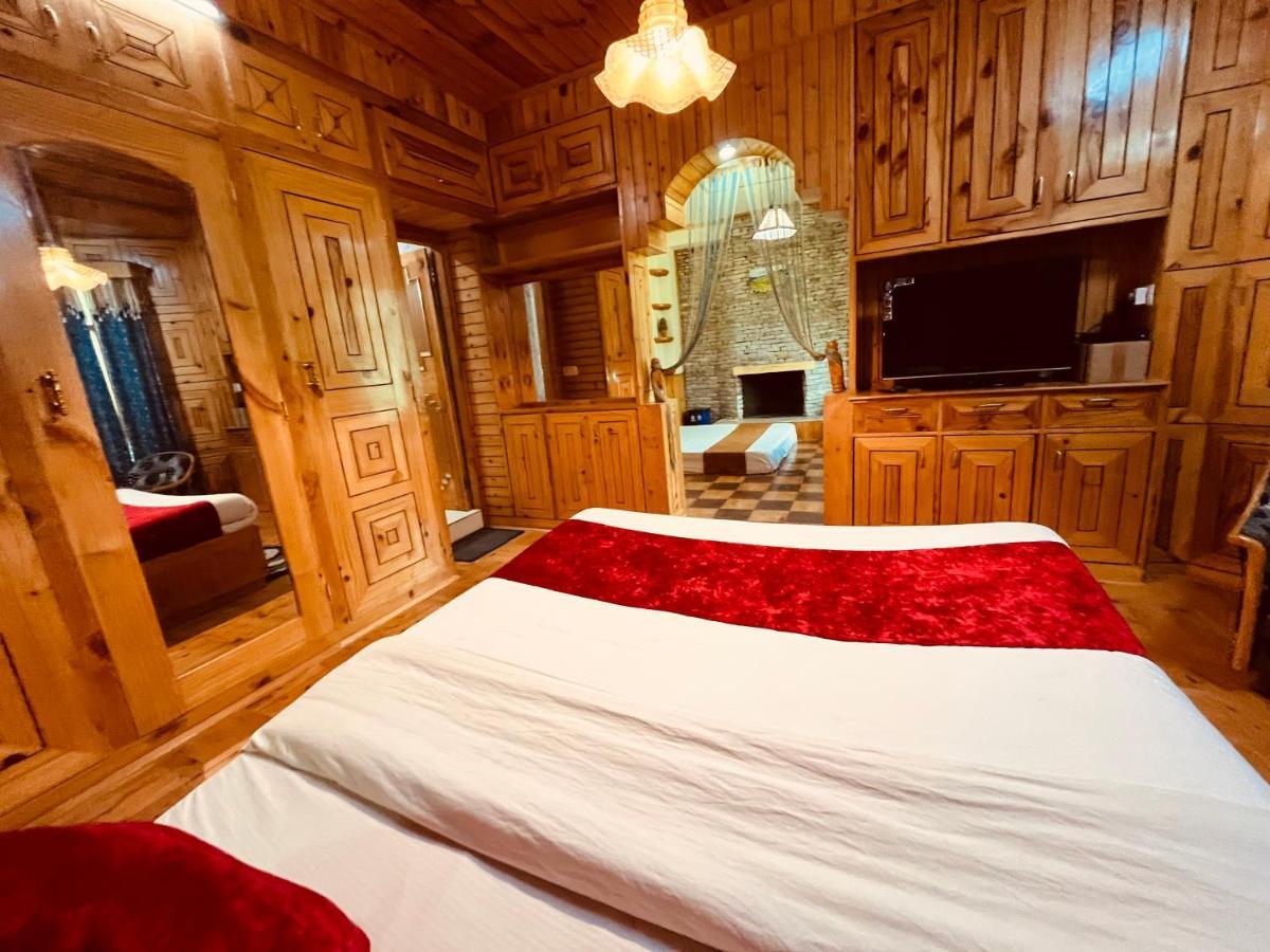 Woods Villa- A Luxury Mountains View Cottages 马拉里 外观 照片
